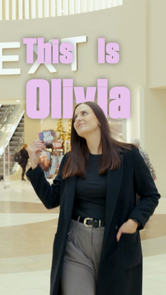 Go ALL OUT this Christmas with an Eldon Square gift card 👀Whether it's a brand new handbag you've had your eye on or new footwear, welcome to your Gifting Central 🎁PS... Shop for ever longer this festive season with an extra hour of shopping every Thursday and Friday! 👀