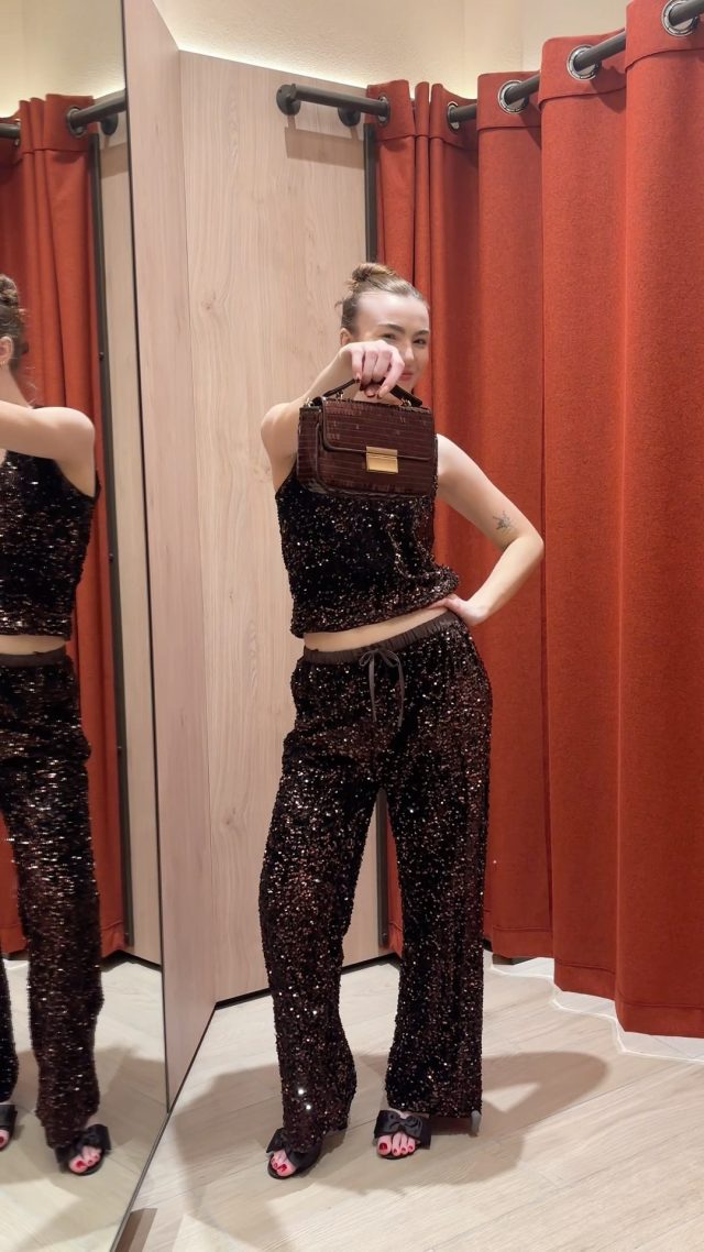 Looking for a last-min NYE fit? 🪩💫 From full-on sparkles at @nextofficial to classy night out vibes at @riverisland, we're got you covered ✨