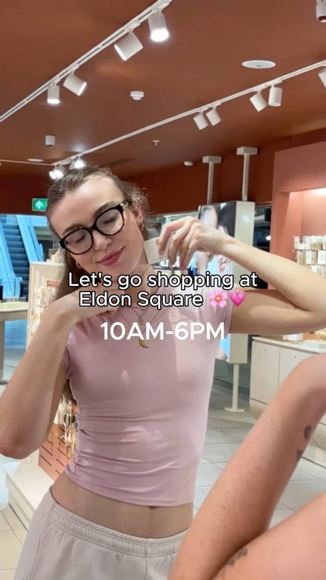 Us 🤝 solo shopping dateExplore the latest new-in at @oliverbonas, @riverisland, @jewellsofficial, @lovisajewellery... and of course a mandatory @starbucksuk 🤭